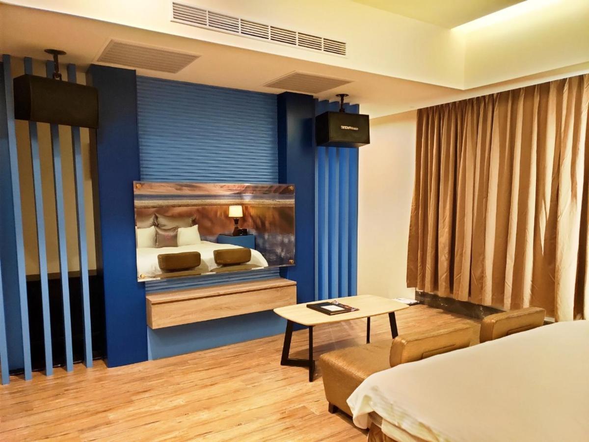 Discovery Motel - Nangang Taipéi Exterior foto